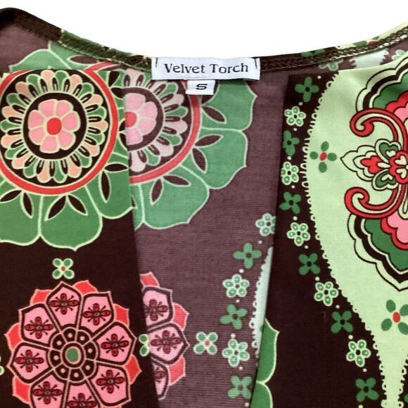 VELVET TORCH Velvet Torch Off The Shoulder Long Sleeve Mini Dress In Pink Green - Picture 3 of 10